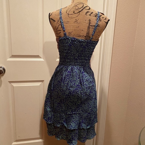 Multi print double layered short dress - Picture 3 of 6